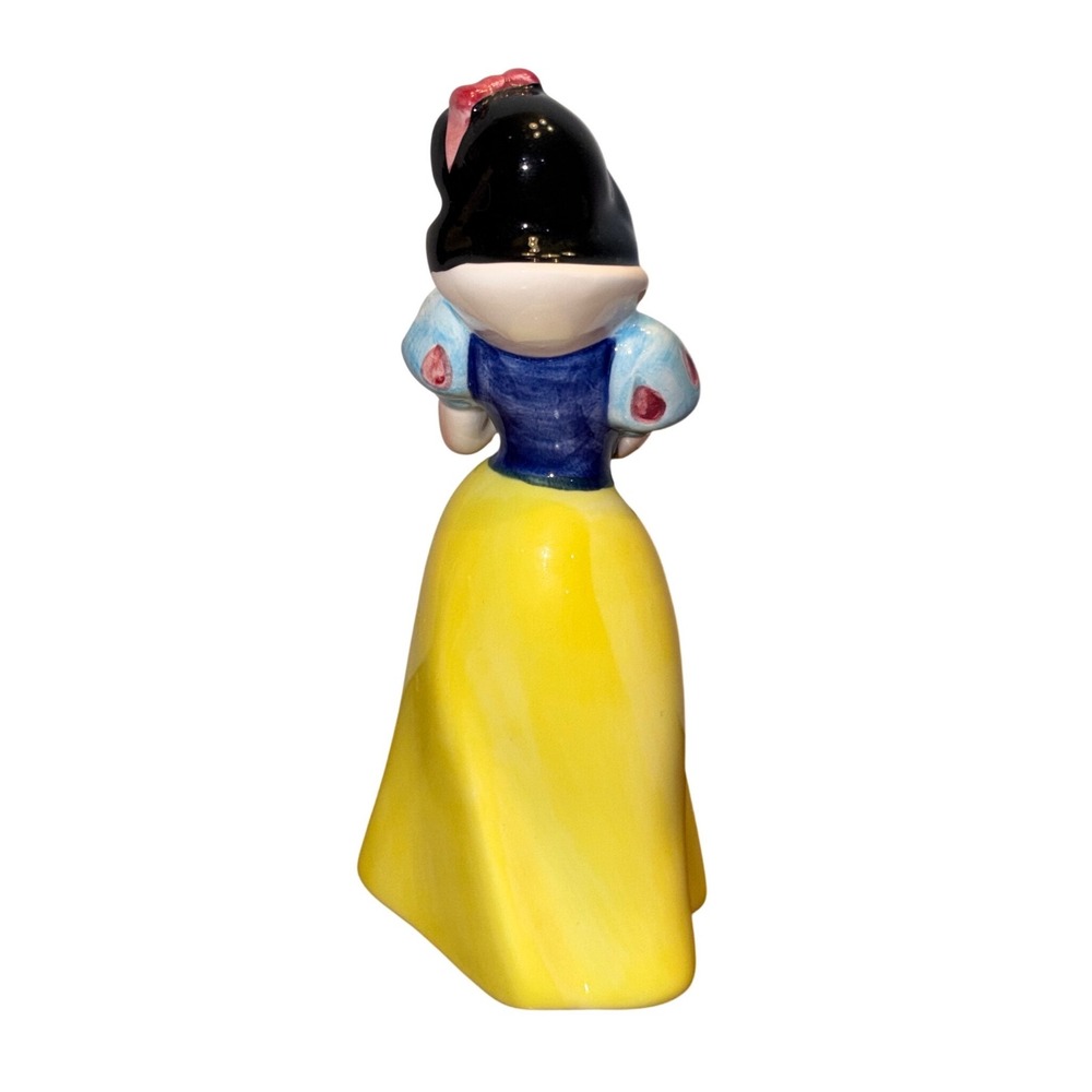 Vintage Disney Snow White Ceramic Figurine Japan Hand Painted Princess 5.5 Inch - Picture 3 of 6